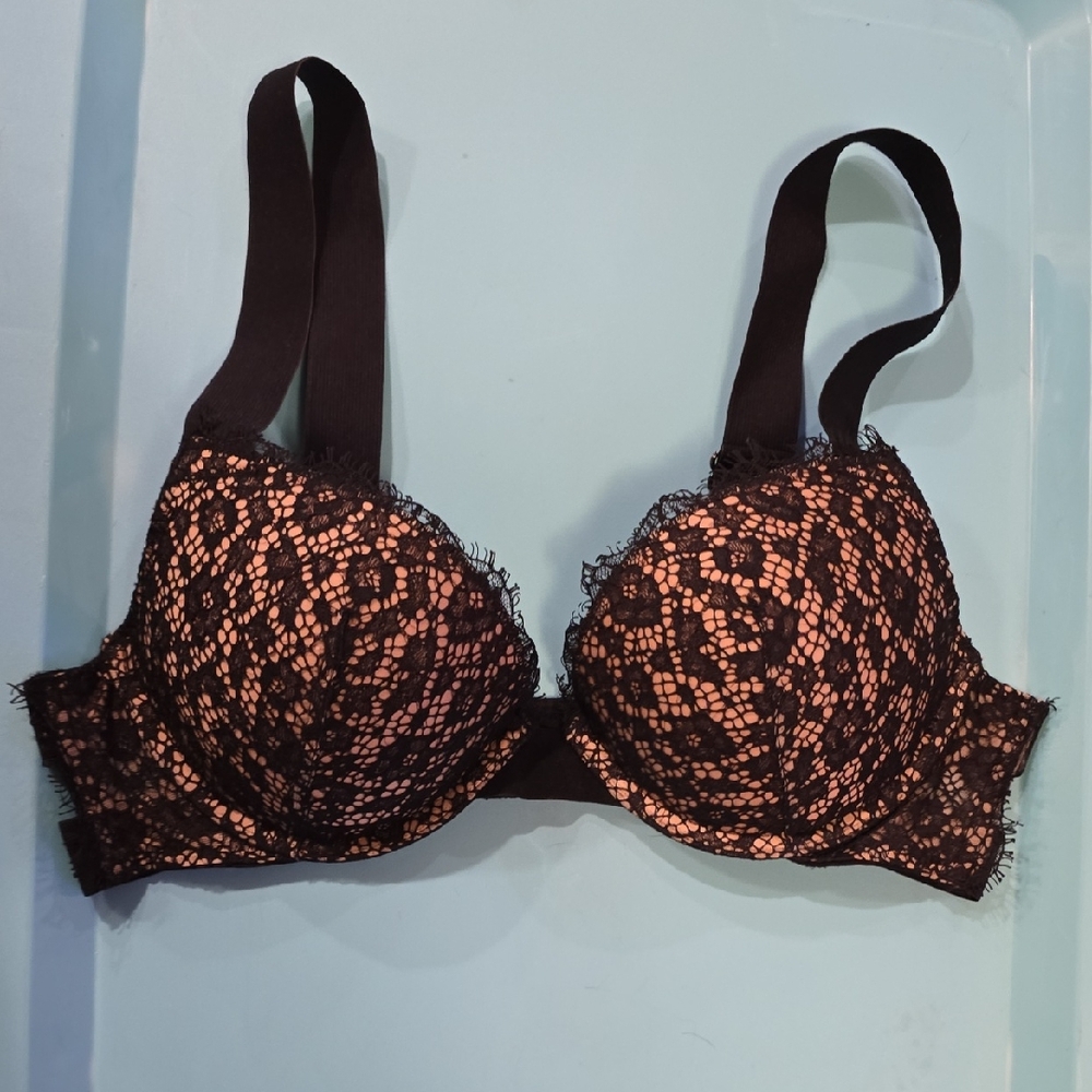 Victoria's Secret Black and Pink Lace Bra